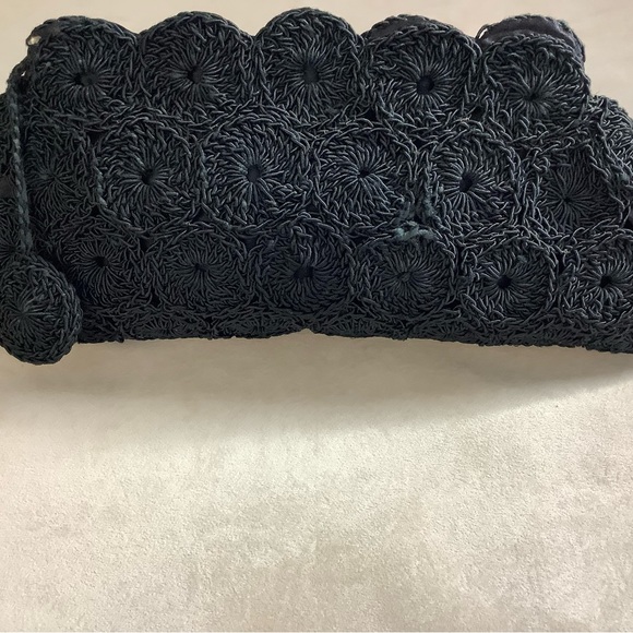 Vintage Crochet Clutch Bag  Zipper closure, inside storage pouch, crochet bag. - Picture 10 of 15